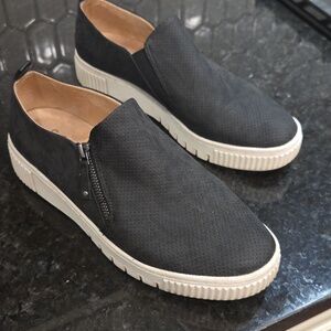 SOUL Naturalizer Turner Slop On Black and Tan Footwear, Womens Size 10m